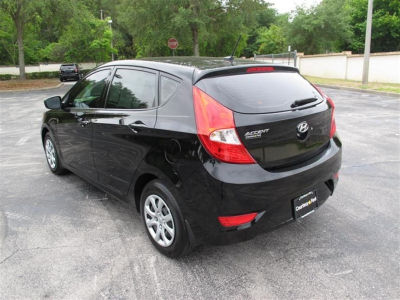 2012 Hyundai Accent  GS