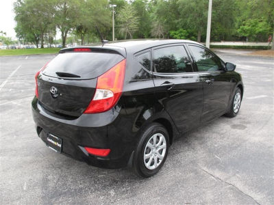 2012 Hyundai Accent  GS