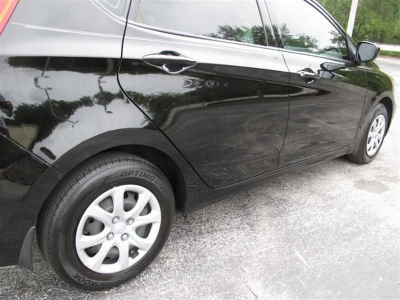 2012 Hyundai Accent  GS