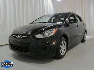 2012 Hyundai Accent  GLS