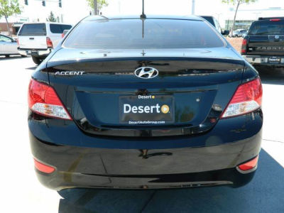 2012 Hyundai Accent  GLS