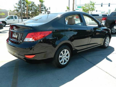 2012 Hyundai Accent  GLS