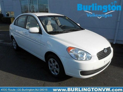 2011 Hyundai Accent  GLS