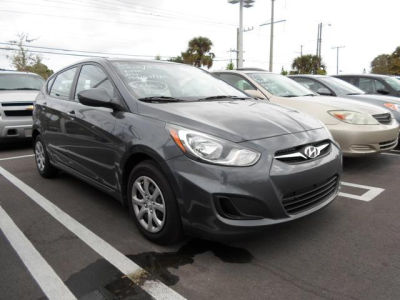 2012 Hyundai Accent  GS