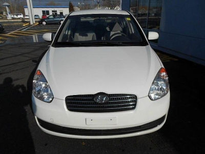 2011 Hyundai Accent GLS