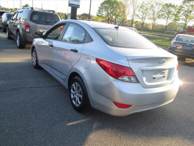 2012 Hyundai Accent  GLS