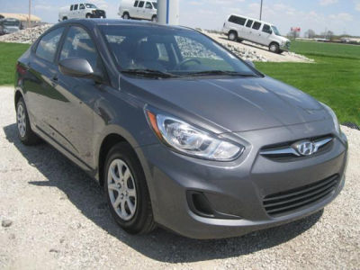 2012 Hyundai Accent  GLS