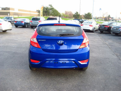 2012 Hyundai Accent  GS