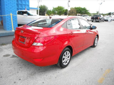 2012 Hyundai Accent  GLS