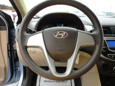 2012 Hyundai Accent  GLS