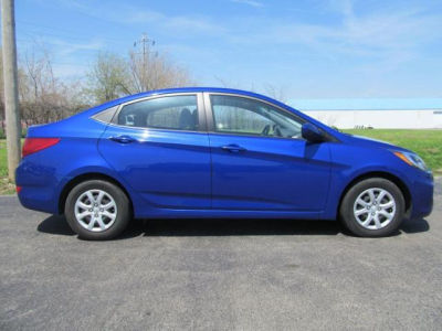 2012 Hyundai Accent  GLS