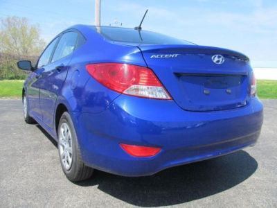 2012 Hyundai Accent  GLS