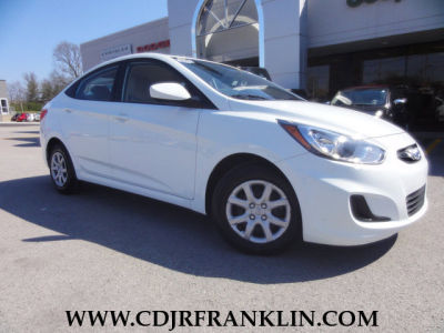 2012 Hyundai Accent  GLS