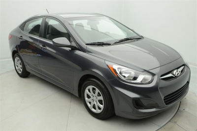 2012 Hyundai Accent  GLS