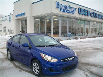 2012 Hyundai Accent  GLS