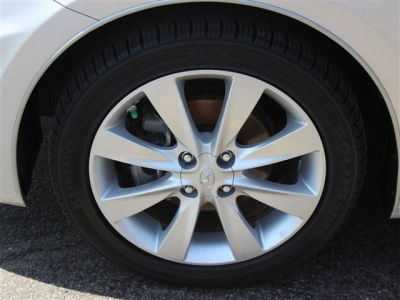 2012 Hyundai Accent  SE