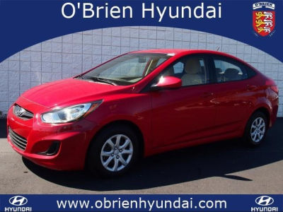 2012 Hyundai Accent GLS