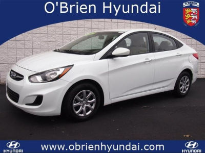 2012 Hyundai Accent GLS