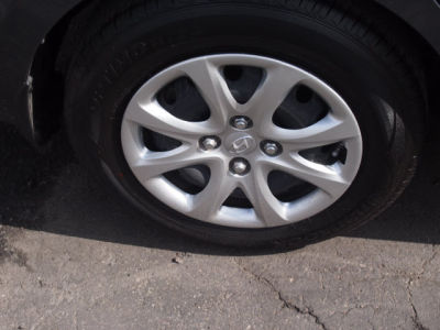 2012 Hyundai Accent  GLS