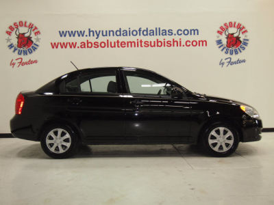 2010 Hyundai Accent  GLS