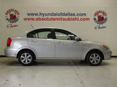 2011 Hyundai Accent GLS