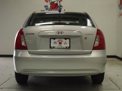 2011 Hyundai Accent GLS