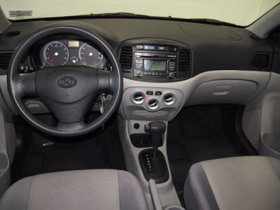 2011 Hyundai Accent GLS