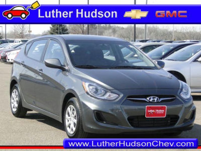 2012 Hyundai Accent GS