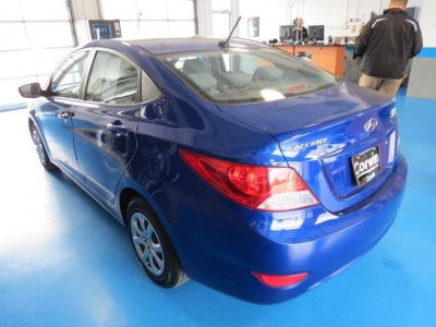 2012 Hyundai Accent GLS