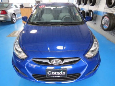 2012 Hyundai Accent GLS
