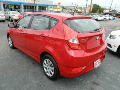 2012 Hyundai Accent  GS
