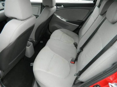 2012 Hyundai Accent  GS