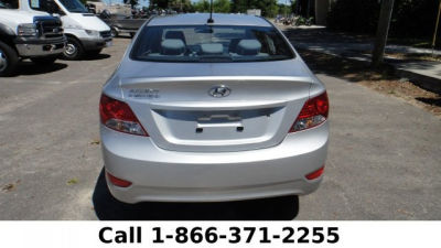 2013 Hyundai Accent  GLS