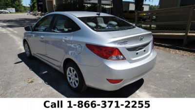 2013 Hyundai Accent  GLS