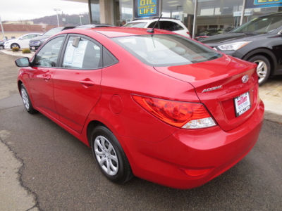 2012 Hyundai Accent  GLS