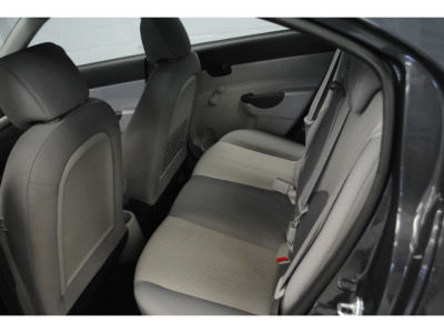 2011 Hyundai Accent  GLS