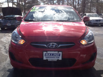 2012 Hyundai Accent GS
