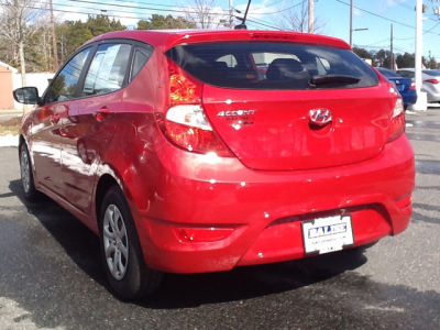 2012 Hyundai Accent GS
