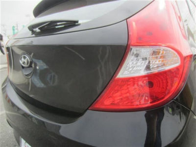 2012 Hyundai Accent  SE