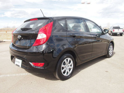 2012 Hyundai Accent  GS