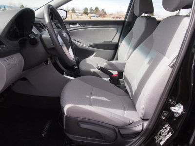 2012 Hyundai Accent  GS