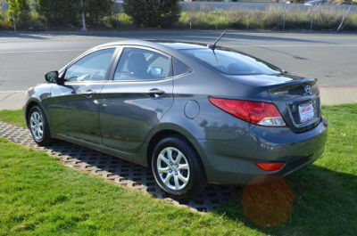 2012 Hyundai Accent  GLS
