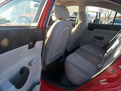 2011 Hyundai Accent  GLS