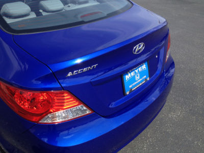 2012 Hyundai Accent GLS