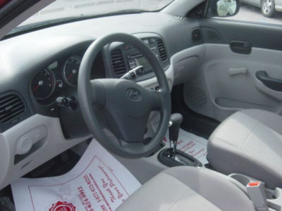 2010 Hyundai Accent GLS