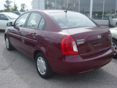 2010 Hyundai Accent GLS
