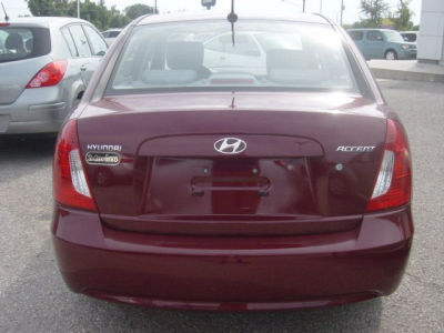 2010 Hyundai Accent GLS