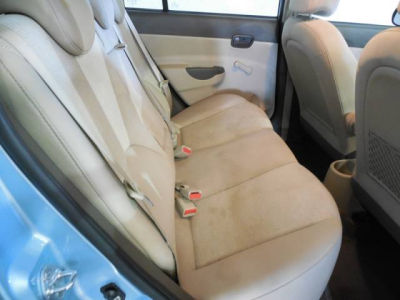 2011 Hyundai Accent  GLS