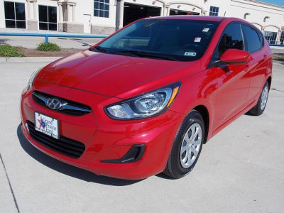 2012 Hyundai Accent GS