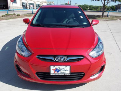 2012 Hyundai Accent  GS